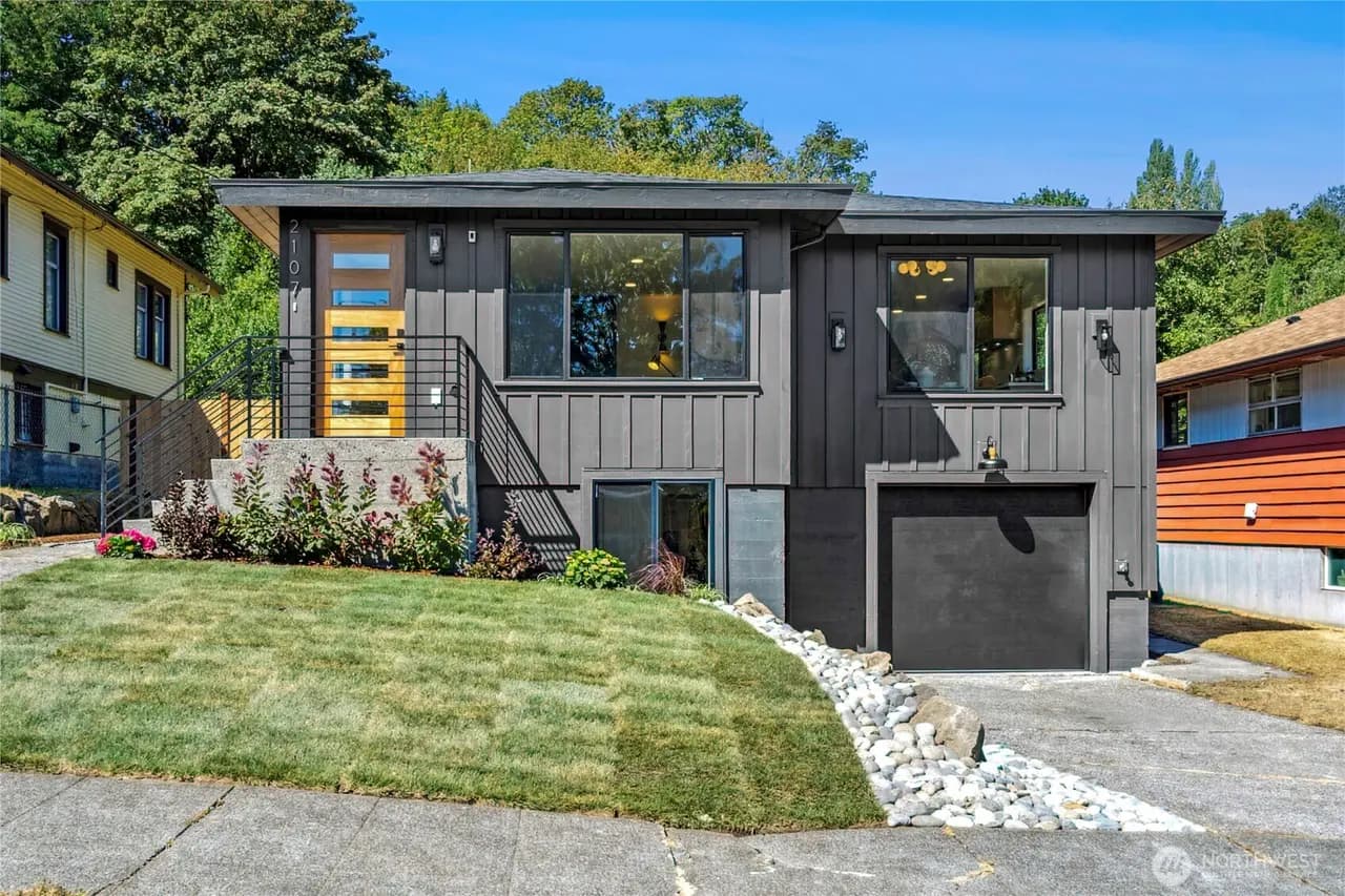 Seattle fix and flip success story - Renovated modern home North Beacon Hill 19th Ave S completed real estate investment project showing 24% returns